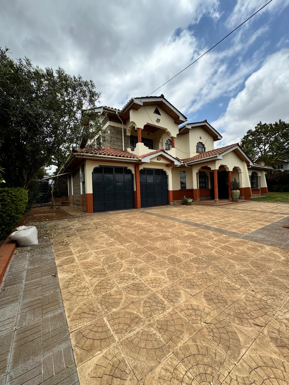 4 BEDROOM HOME WITH A DSQ IN KAHAWA SUKARI RENTNG FOR KSH 100,000